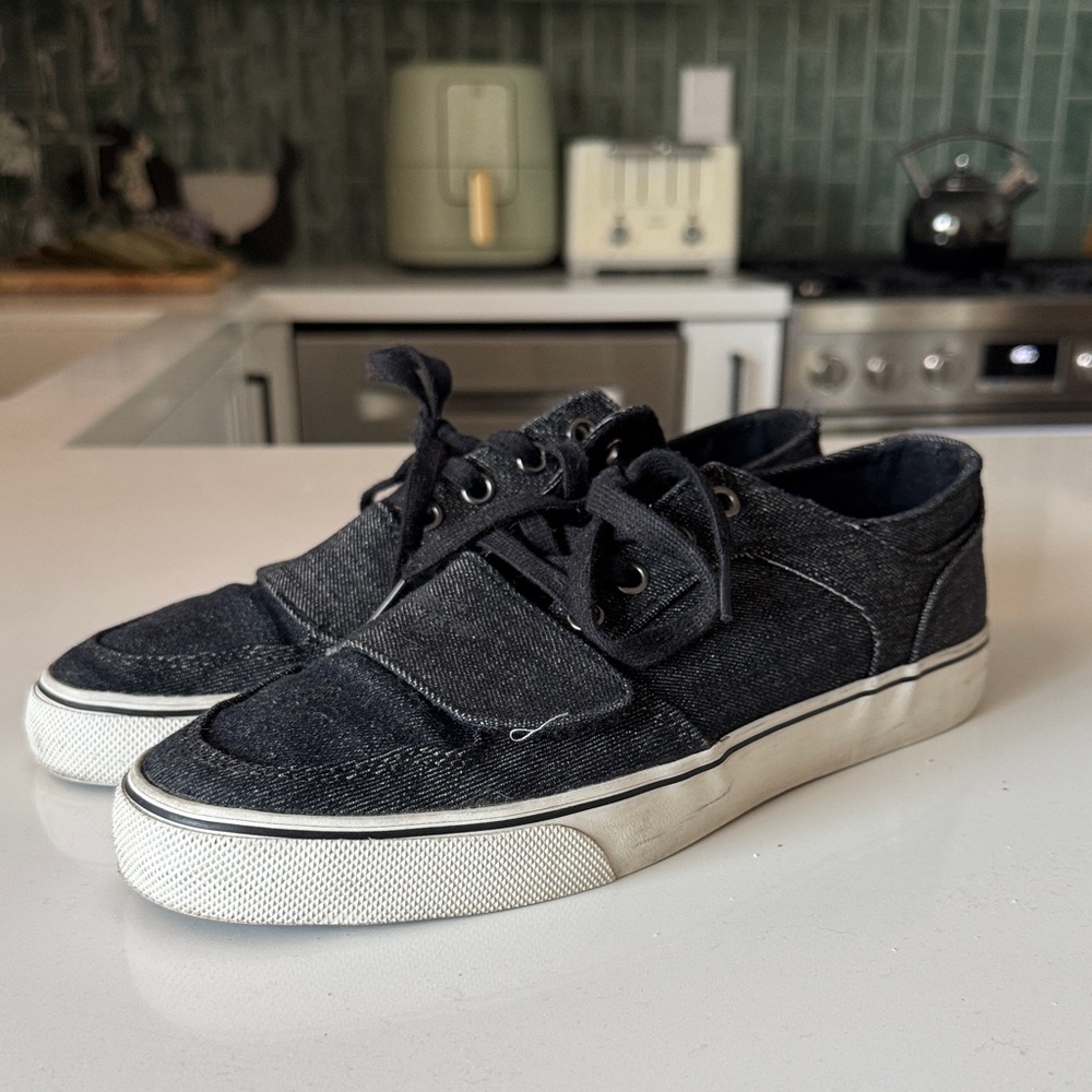 Creative Recreation Cesario Lo XVI